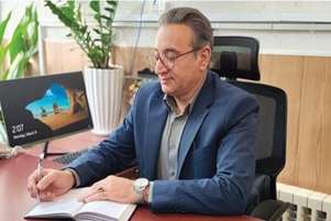پیام تبریک سرپرست شبکه بهداشت و درمان شهرستان نی‌ریز به مناسبت روز خبرنگار