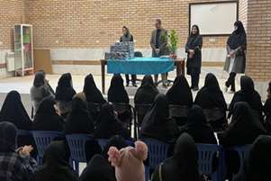 برگزاری جشن تقدیر از داوطلبین سلامت فعال شهرستان نی ریز در مرکز خدمات جامع سلامت شهید فقیهی همزمان با میلاد حضرت علی اکبر (ع) و روز جوان