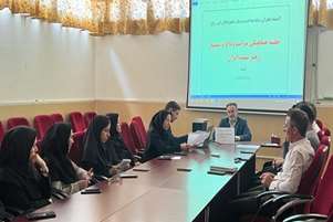 برگزاری سومین جلسه کمیته بحران شبکه بهداشت و درمان شهرستان نی‌ریز با موضوع هماهنگی مراسم وداع و تشییع پیکر رهبر شهید