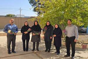 تقدیر از کارشناسان بهداشت محیط شبکه بهداشت و درمان نی‌ریز به مناسبت روز جهانی بهداشت محیط